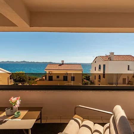 Seaview Apartmenthouse Casa Almaris * Kozino