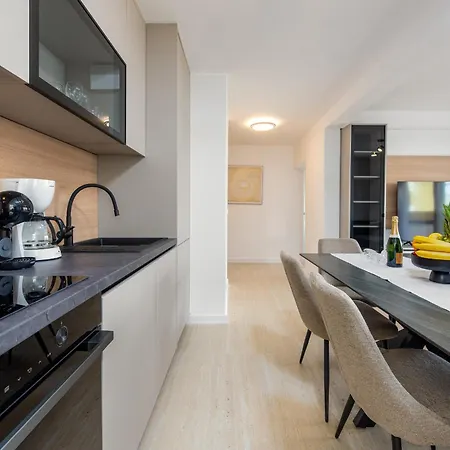 Seaview Apartmenthouse Casa Almaris Appartamento *