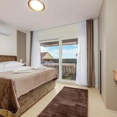 Seaview Apartmenthouse Casa Almaris *