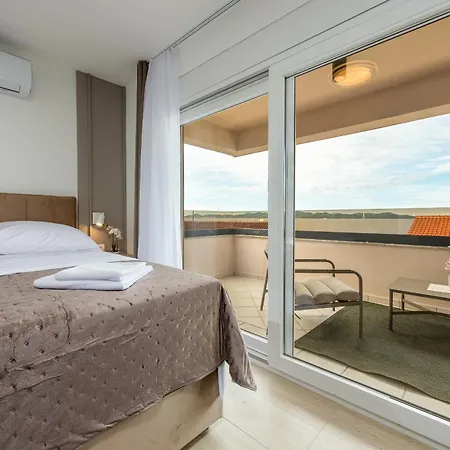 Apartment Seaview Apartmenthouse Casa Almaris
