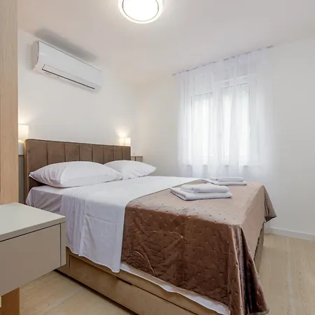 Seaview Apartmenthouse Casa Almaris * Kožino