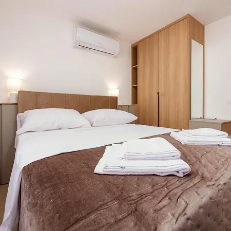 Seaview Apartmenthouse Casa Almaris Apartment *