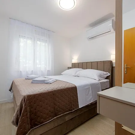 Seaview Apartmenthouse Casa Almaris Apartment *