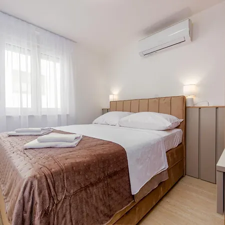 Seaview Apartmenthouse Casa Almaris Apartment Kozino