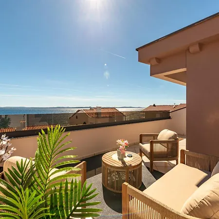Seaview Apartmenthouse Casa Almaris Kozino